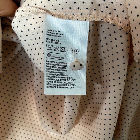 NWOT H&M Size 4 Pastel Pink Button Dotted Blouse - Picture 9 of 11